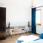 Lulu Bed & Breakfast