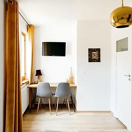 Bed & Breakfast Lulu 3*
